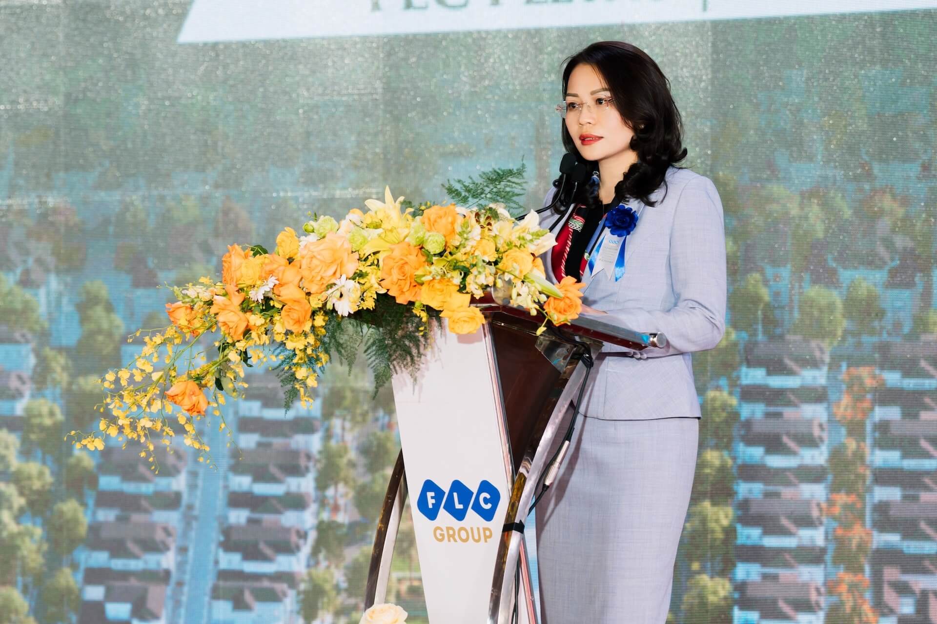Bà Hương Trần Kiều Dung - Phó Chủ tịch Thường trực tập đoàn FLC phát biểu